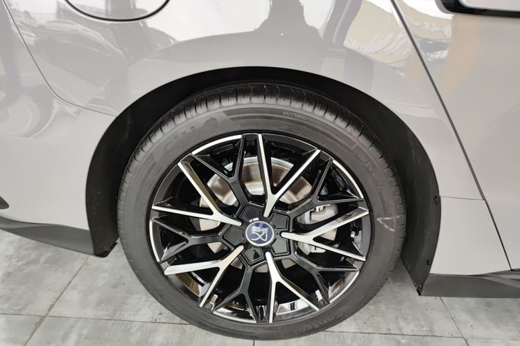 比亚迪 汉 2025款 EV 506KM尊贵型车身外观6008