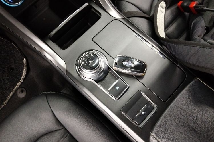 福特 蒙迪欧 2018款 EcoBoost 180 智控时尚型 国VI中控内饰18