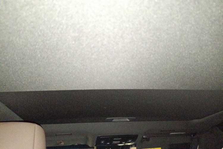 雷克萨斯ES 2022款 300h 臻享版中控内饰22