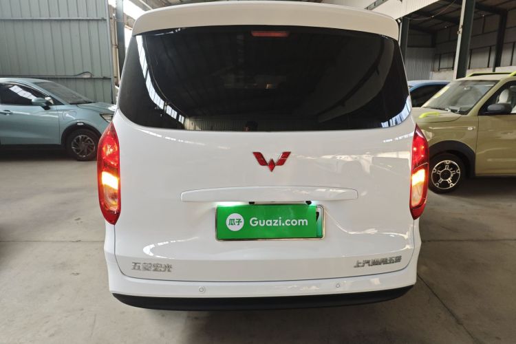 五菱汽车 五菱宏光新能源 2025款 增程式混动 50KM 舒适型车身外观6004