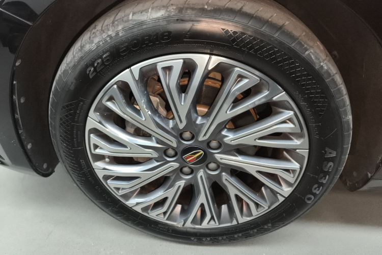 红旗H5 2023款 2.0T 自动智联旗畅版车身外观6007