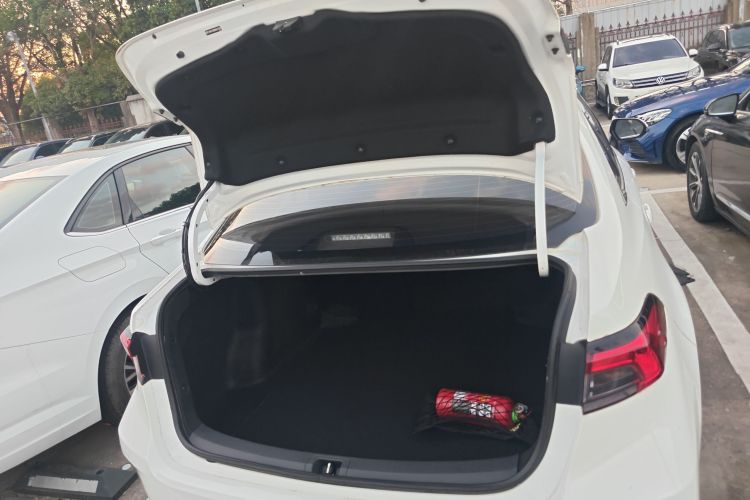 丰田 亚洲狮 2022款 2.0L 先锋版局部细节23