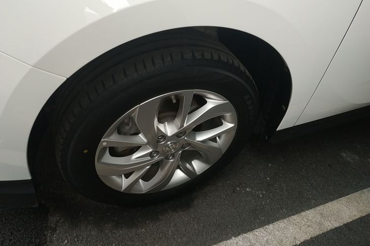 别克 微蓝6 2023款 改款 430km 出行版车身外观6007