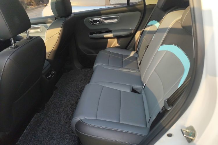 埃安 AION Y 2023款 Plus 510 智领版中控内饰21