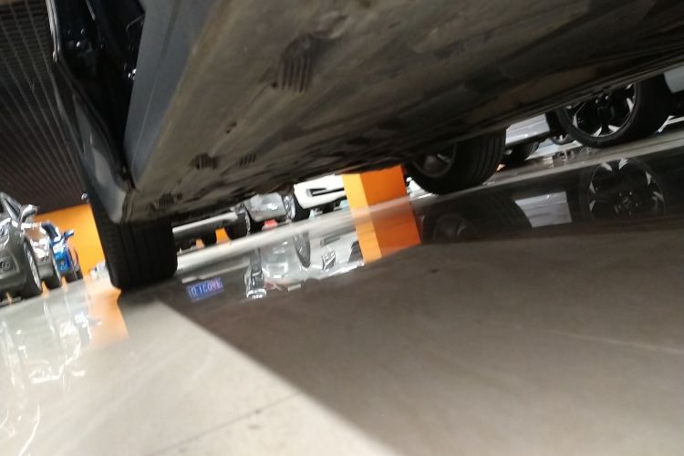 奔驰GLB 2021款 GLB 200 动感型局部细节9001