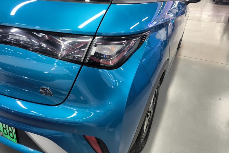 比亚迪 海豚 2021款 405km 时尚版车身外观9