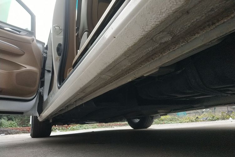 别克GL8 2021款 ES陆尊 653T 尊享型局部细节9002