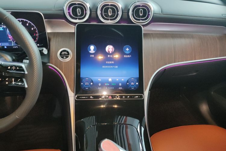 奔驰GLC 2025款 GLC 300 L 4MATIC 动感型 5座局部细节16