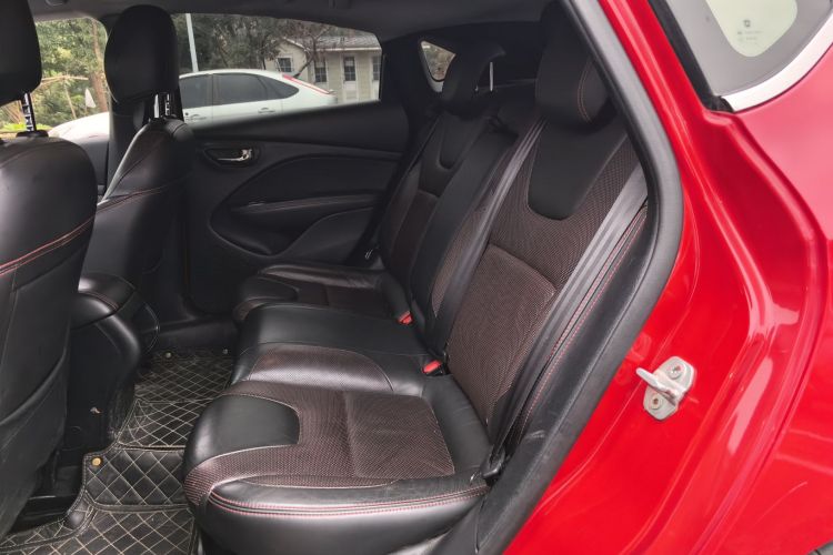 菲亚特 致悦 2014款 1.4T 自动运动版中控内饰21