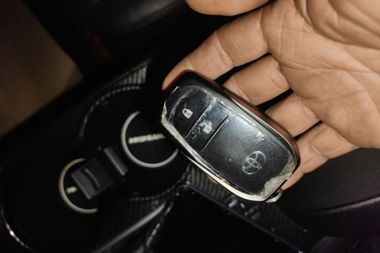 丰田 汉兰达 2015款 2.0T 四驱豪华版 7座中控内饰7001