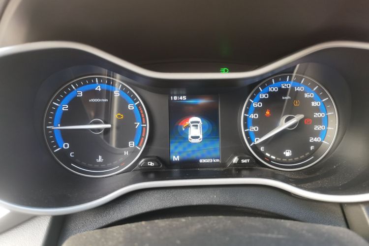 吉利汽车 远景S1 2019款 升级版 1.5L 手动幸福版中控内饰14