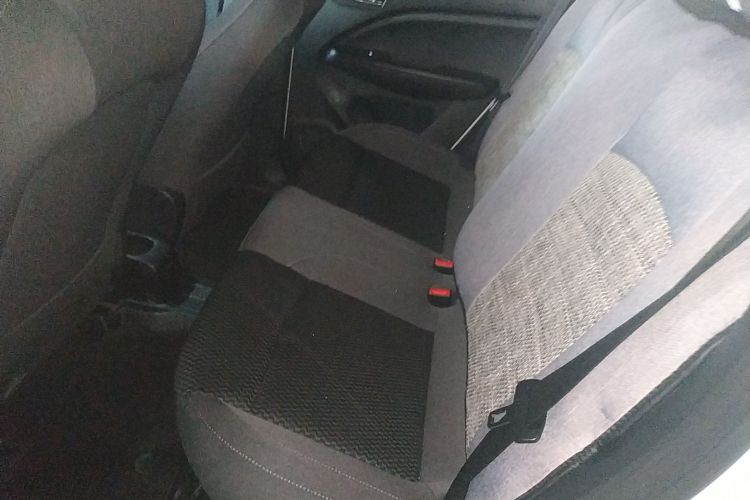 零跑汽车 零跑T03 2021款 400轻享版 三元锂中控内饰7004