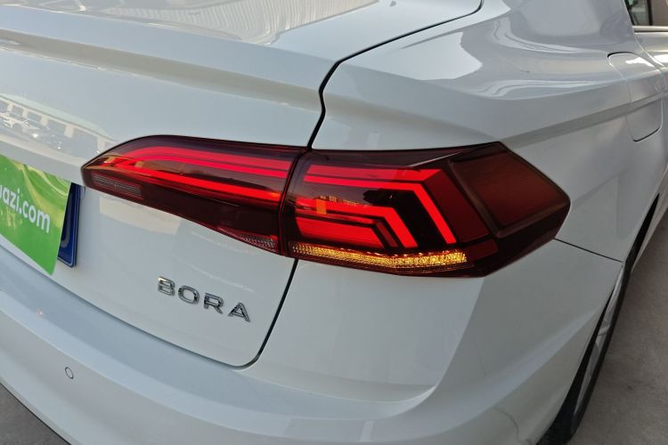 大众 宝来 2021款 1.5L 自动舒适智联版车身外观9