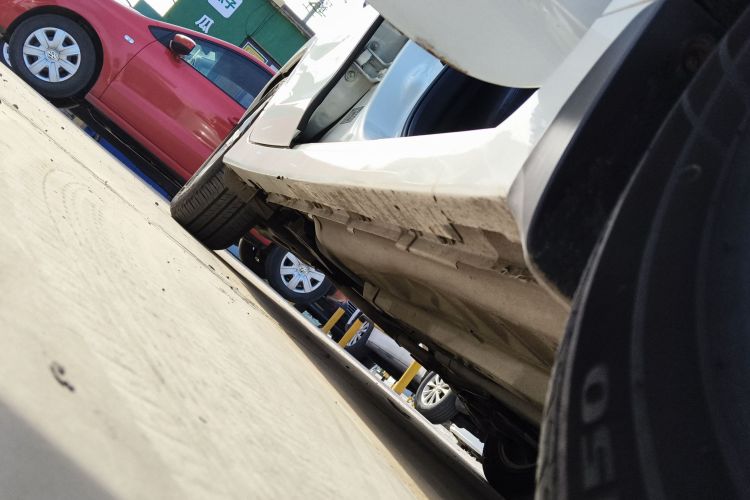 日产 天籁 2016款 2.0L XL舒适版局部细节9001