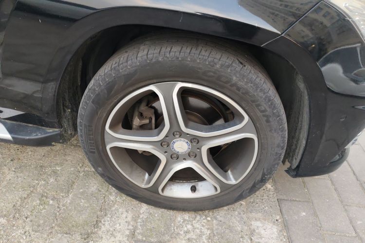 奔驰GLK级 2015款 GLK 300 4MATIC 时尚型 极致版车身外观10