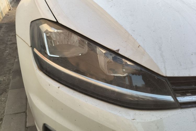 大众 高尔夫 2018款 1.6L 自动舒适型车身外观8