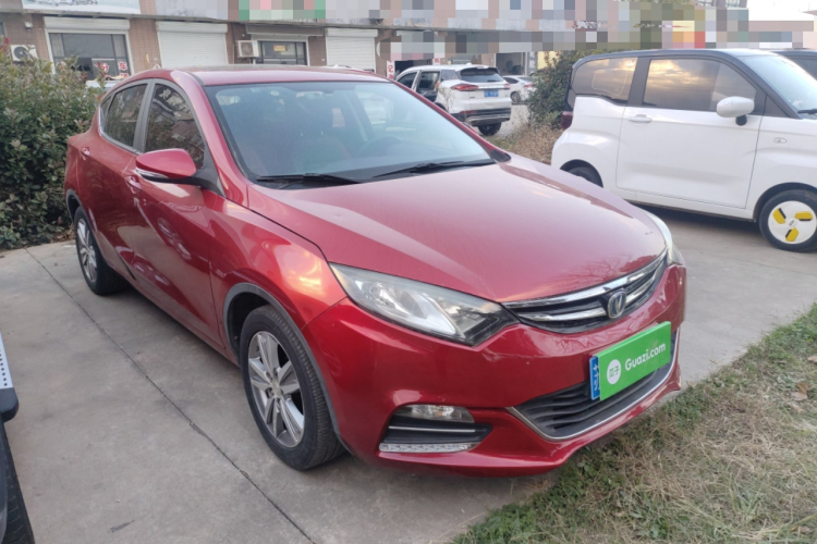 长安 逸动 2016款 XT 1.6L 手动俊酷型车身外观6002