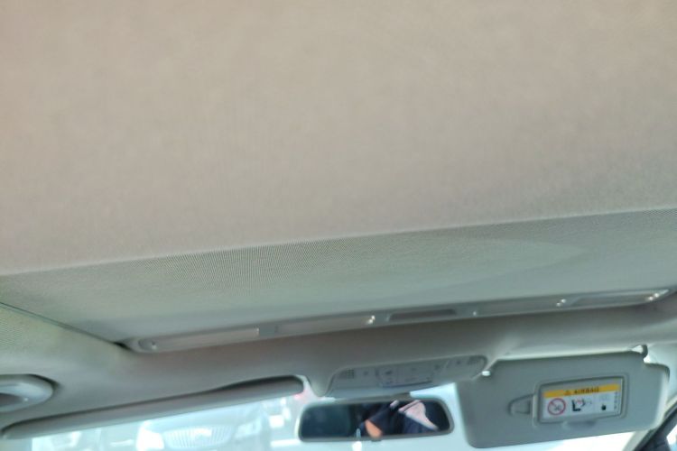 奔驰C级 2015款 C 180 L 运动型局部细节22