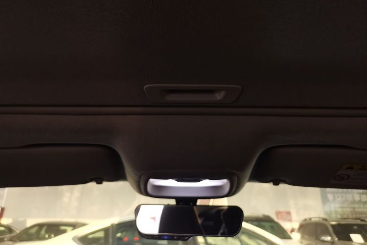 雪佛兰 科沃兹 2020款 Redline 325T 自动欣尚版 国VI中控内饰22