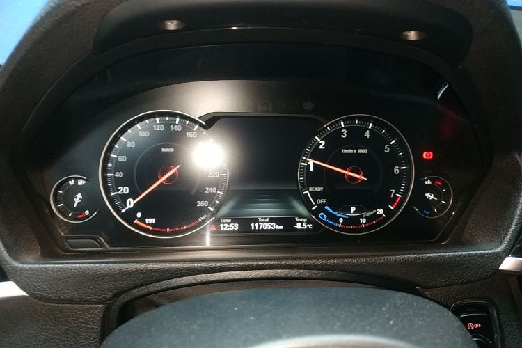 宝马3系 2019款 320Li M运动套装局部细节14