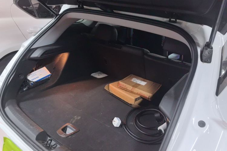 别克 微蓝6 2022款 插电混动 互联智享型机舱底盘23