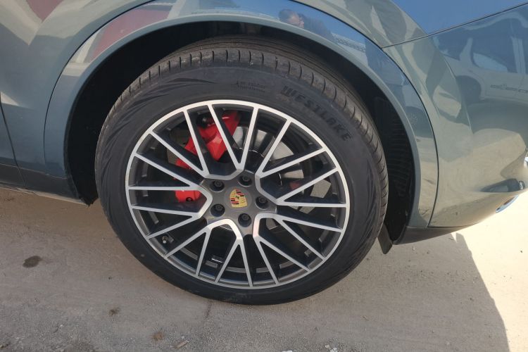 保时捷 2018款 Cayenne 3.0T车身外观6007