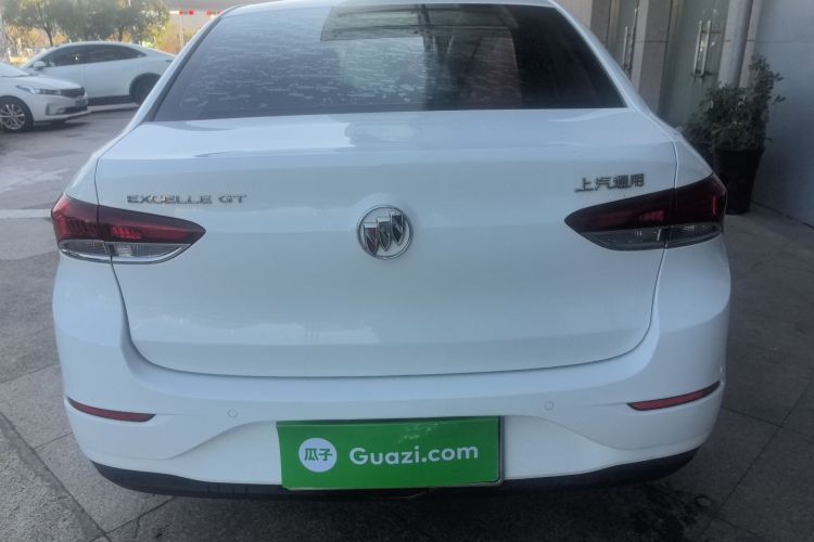 别克 英朗 2021款 1.3T 自动轻混动精英型车身外观6