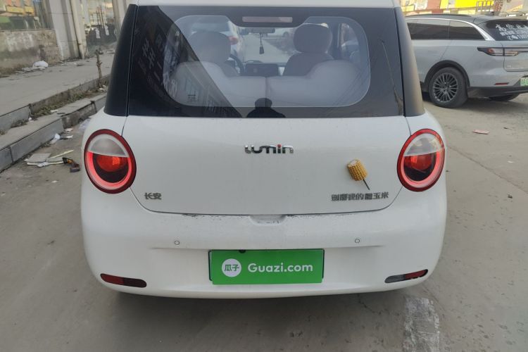 长安启源 长安Lumin 2022款 210km 香甜款车身外观6