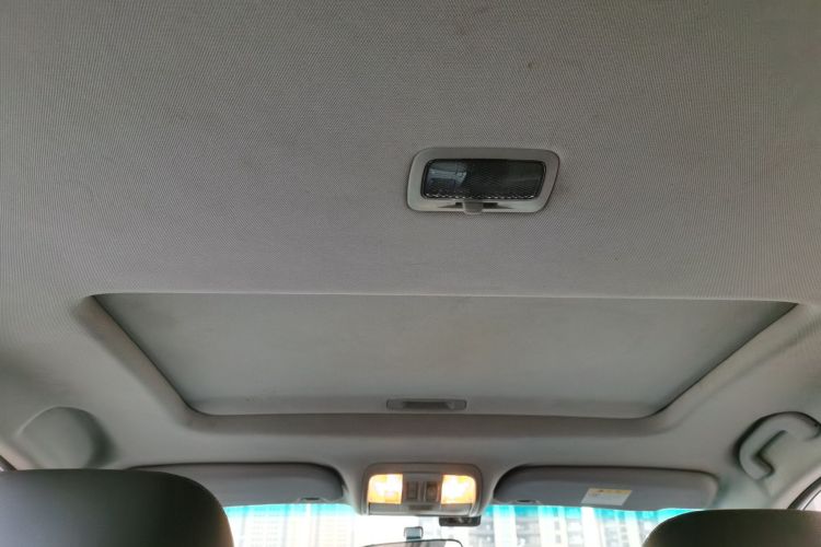 纳智捷 优6 SUV 2015款 1.8T 时尚升级型中控内饰22