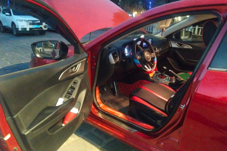 马自达3 昂克赛拉 2017款 三厢 1.5L 手动舒适型 国V中控内饰20