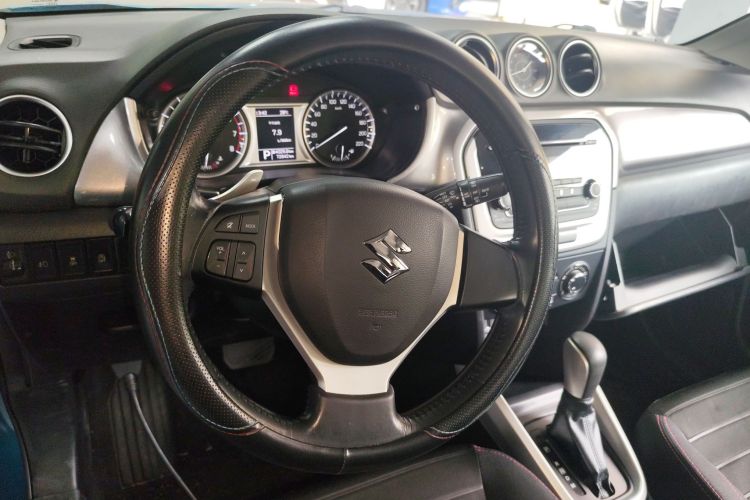 铃木 维特拉 2016款 1.4T 自动两驱精英型中控内饰13