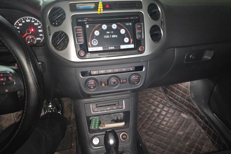 大众 途观 2015款 2.0TSI 自动四驱旗舰版中控内饰16