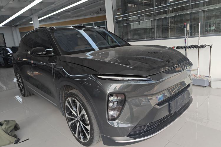 蔚来ES8 2023款 100kWh 签名版车身外观3