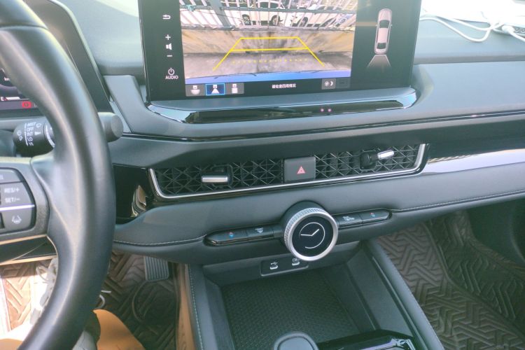 本田 英仕派 2023款 260TURBO 精致版中控内饰16