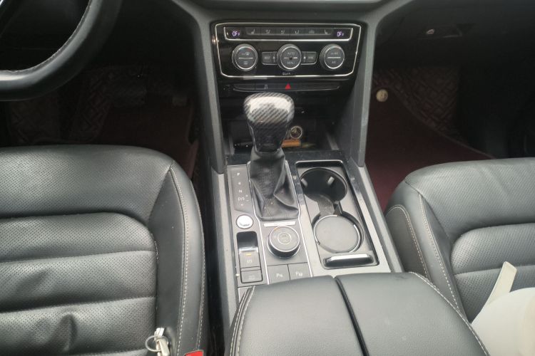 大众 途昂 2017款 380TSI 四驱豪华版中控内饰18