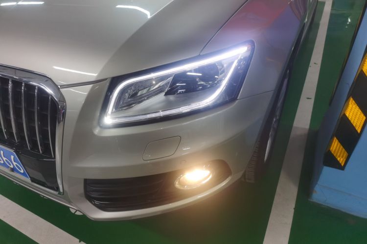 奥迪Q5 2016款 40 TFSI 舒适型局部细节36