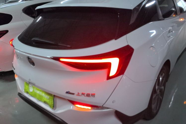 别克 微蓝6 2022款 插电混动 互联智享型车身外观6