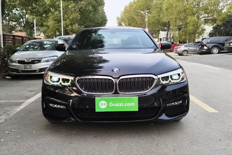 宝马5系 2018款 525Li M运动套装车身外观2