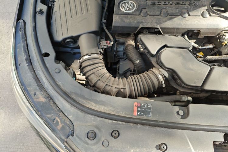 别克 君越 2013款 2.4L SIDI领先舒适型局部细节9006