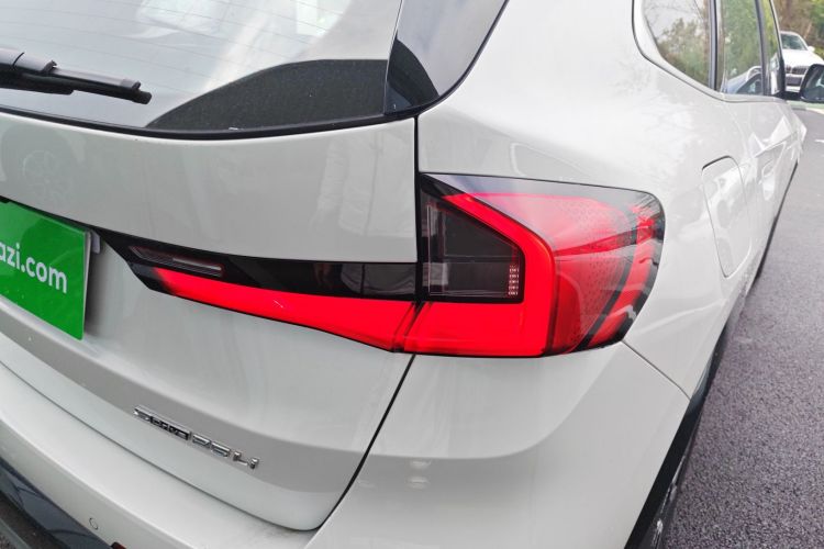 宝马X1 2023款 sDrive25Li X设计套装车身外观9