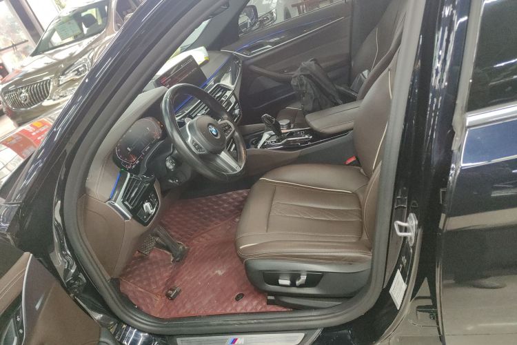 宝马5系 2021款 改款 525Li M运动套装局部细节19