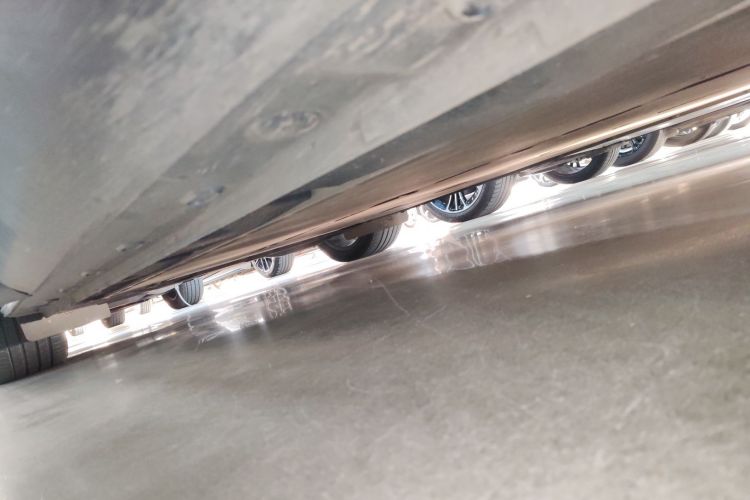 智己汽车 智己LS6 2025款 超强性能灵蜥智享版局部细节9001