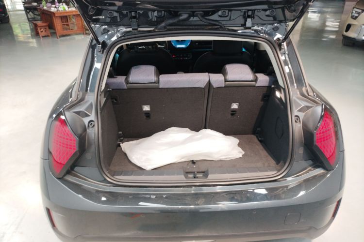 电动MINI COOPER 2025款 456km COOPER E 经典派机舱底盘23