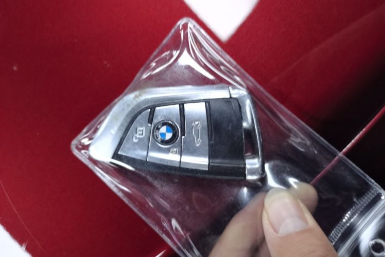 宝马X6 2018款 xDrive28i中控内饰11