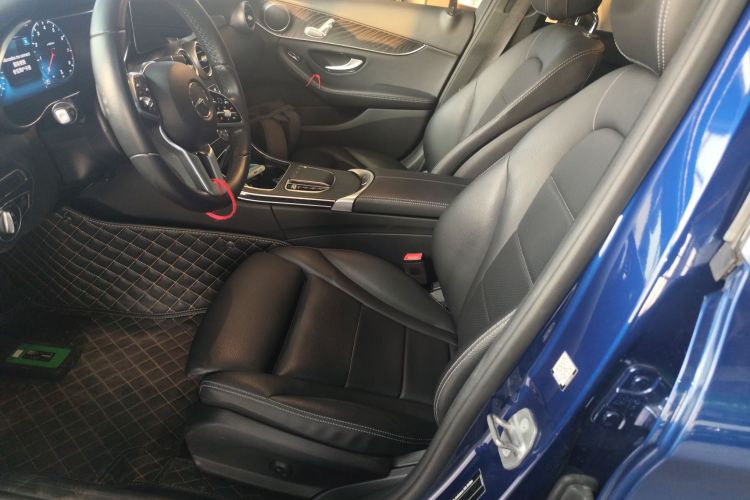 奔驰C级(进口) 2020款 改款 C 200 旅行轿车局部细节19