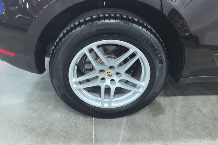 保时捷 2017款  Macan 2.0T车身外观6002