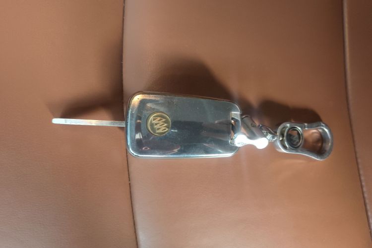 别克 昂科拉 2014款 1.4T 自动四驱全能旗舰型中控内饰7001