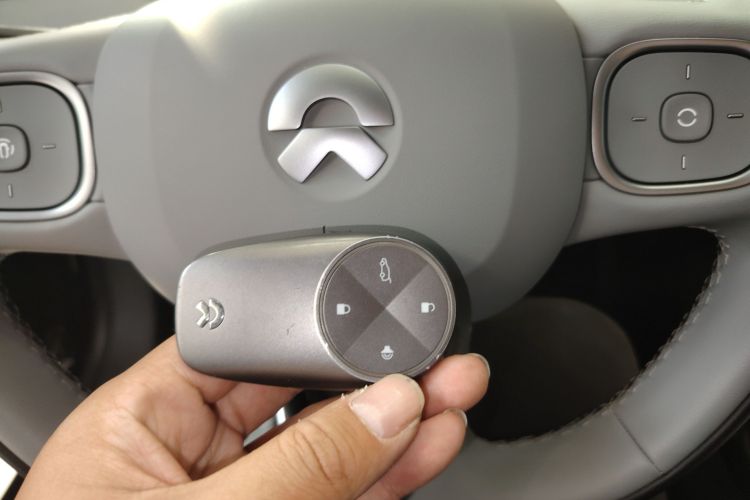 蔚来ET5 2024款 75kWh中控内饰11