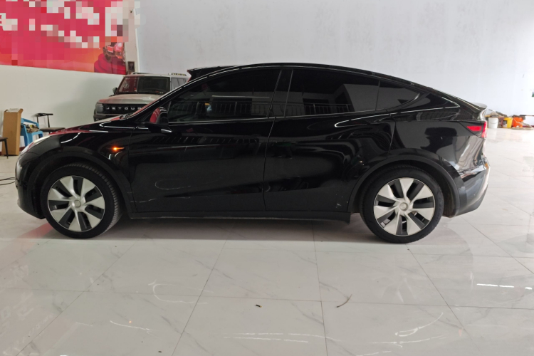 特斯拉 Model Y 2022款 改款 后轮驱动版车身外观6003