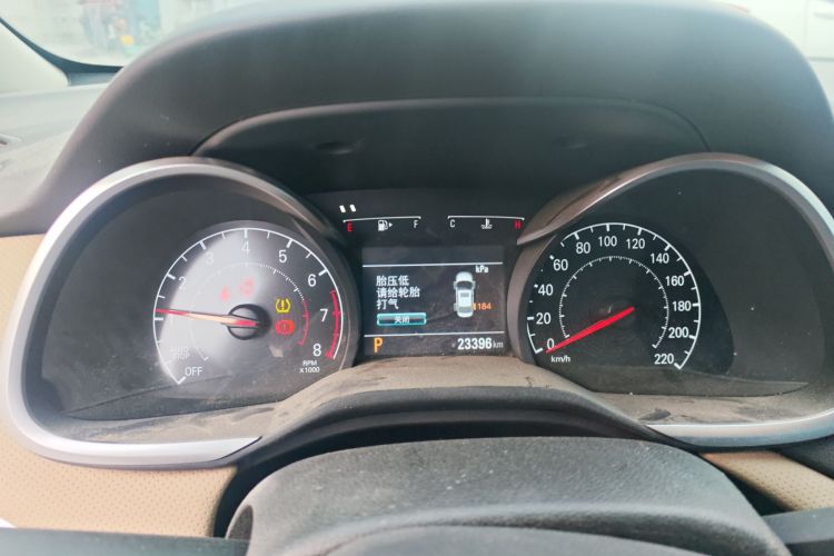 雪佛兰 科鲁泽 2022款 320 自动悦享天窗版中控内饰14